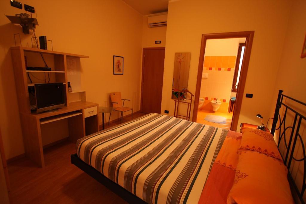 Bed And Breakfast Centrostorico Sarnico Luaran gambar