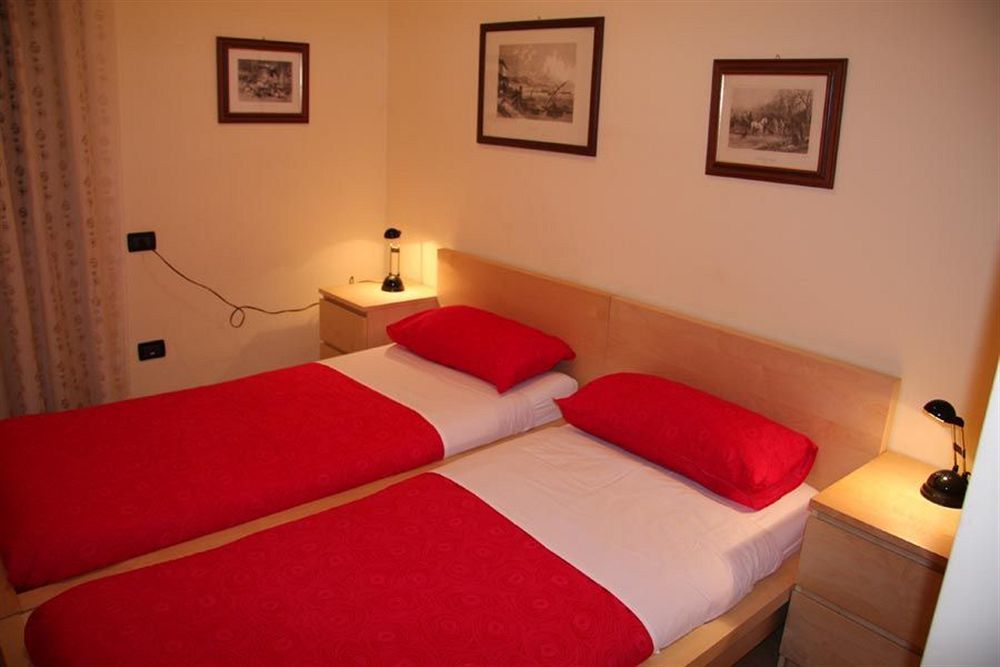 Bed And Breakfast Centrostorico Sarnico Luaran gambar